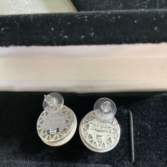 Vivienne Westwood Women's White Emmylou Earrings - Picture 3 of 5